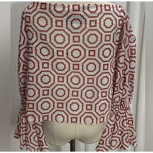 Alexis Micael Red White Eyelet Embroidered Off The Shoulder Bell Sleeve Top Med - Picture 6 of 16